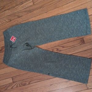 H25 Under Armour women's  sweat pants